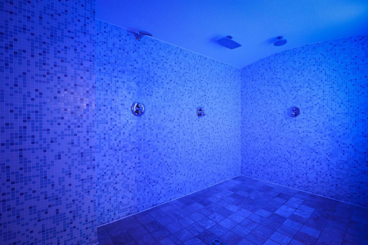 Active & Wellness Hotel Subterra 오스트로브 외부 사진