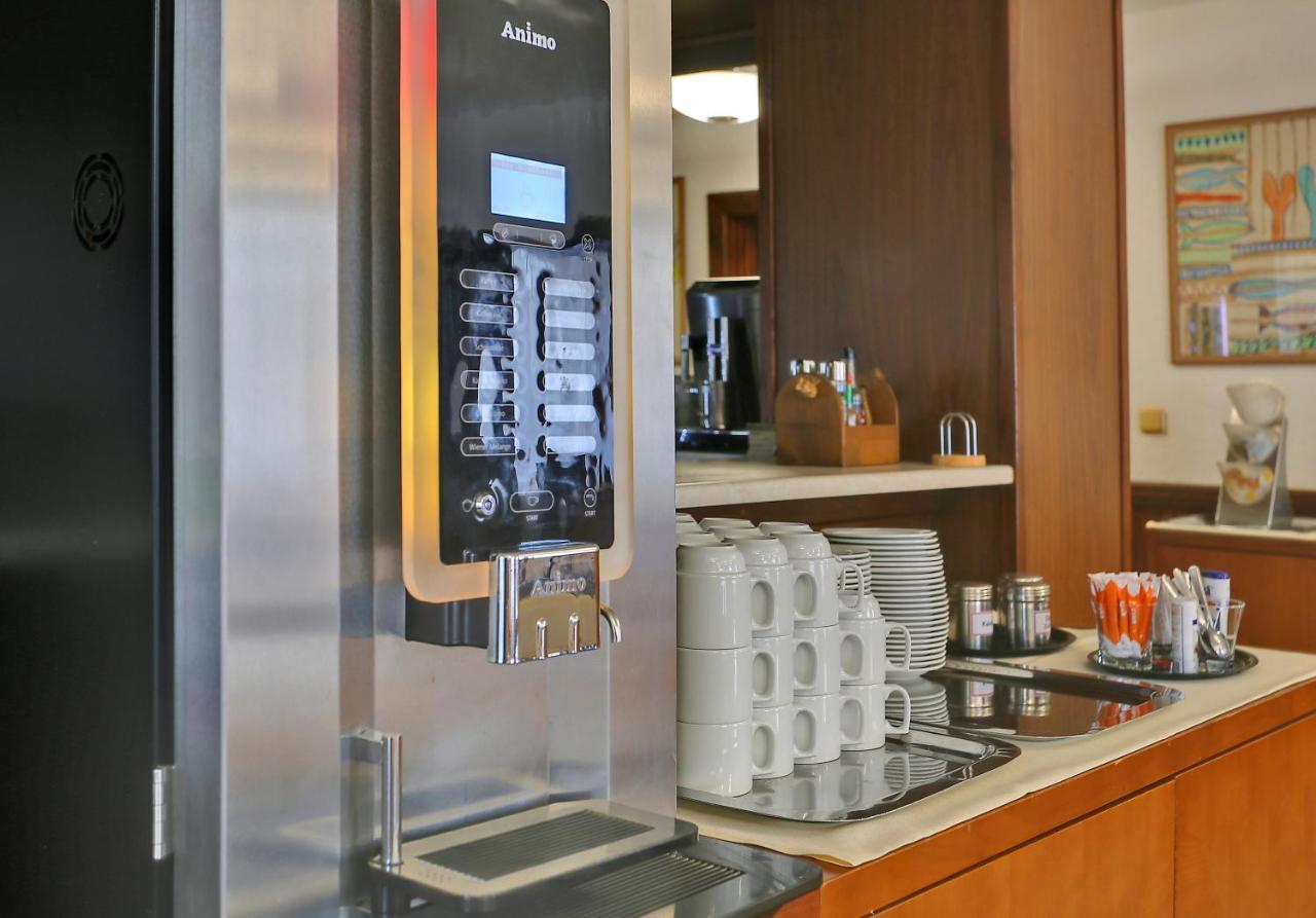 Active & Wellness Hotel Subterra 오스트로브 외부 사진